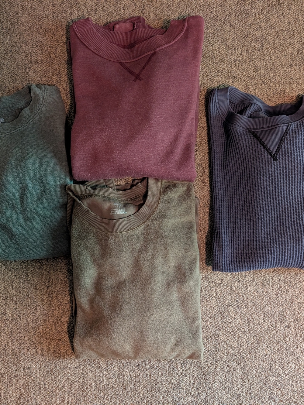 Lot Of 4 Aerie Pullover Crewneck Sweatshirts - Size Large